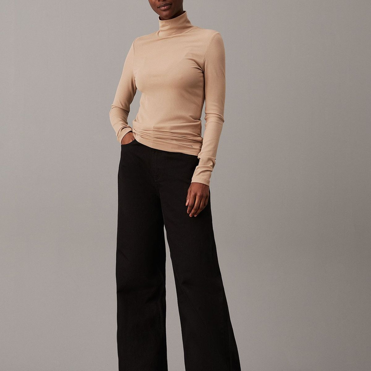 CALVIN KLEIN - Sweater Modal Rib Mock Neck Beige Calvin Klein