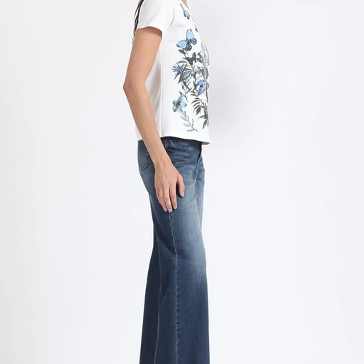 LIOLA - Polera Algodón Estampado Mariposas, Crudo Liola