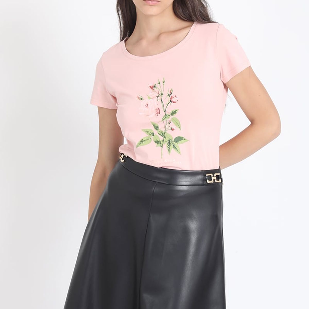 LIOLA - Polera Basica Con Estampado Rosas, Rosa Liola