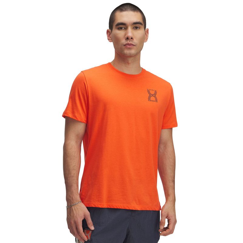 UNDER ARMOUR - Polera Manga Corta Ua Run 96 Naranjo Para Hombre UNDER ARMOUR.-