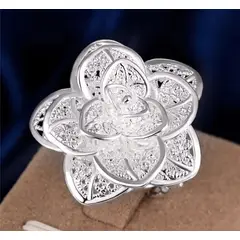 GENERICO - Anillo Ajustable Rosa plateado.-