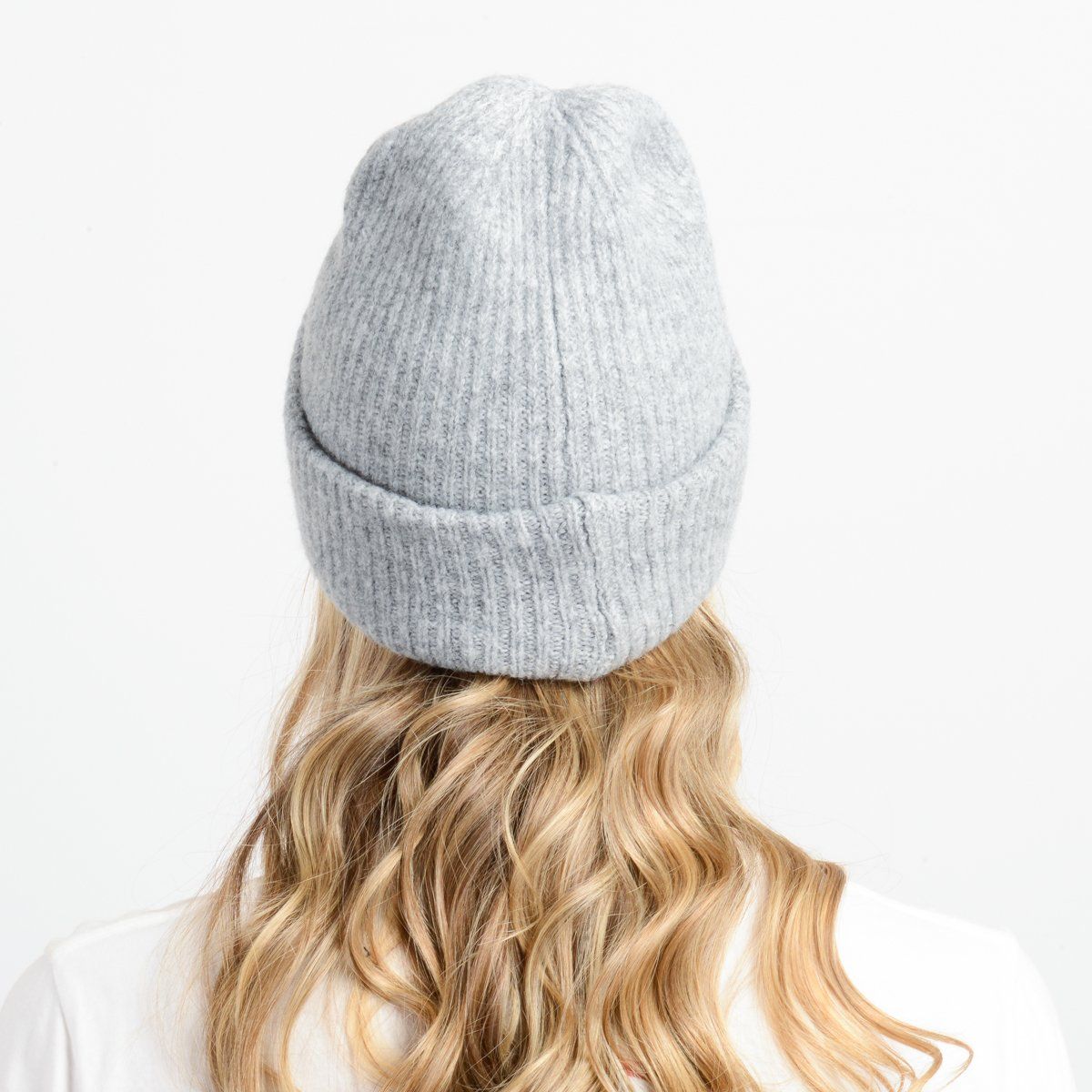 O'NEILL - BEANIES FLORIS  GRIS CLARO
