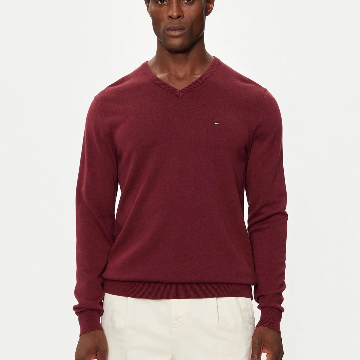 TOMMY HILFIGER - Sweater Básico Signature V-Neck Burdeo Tommy Hilfiger