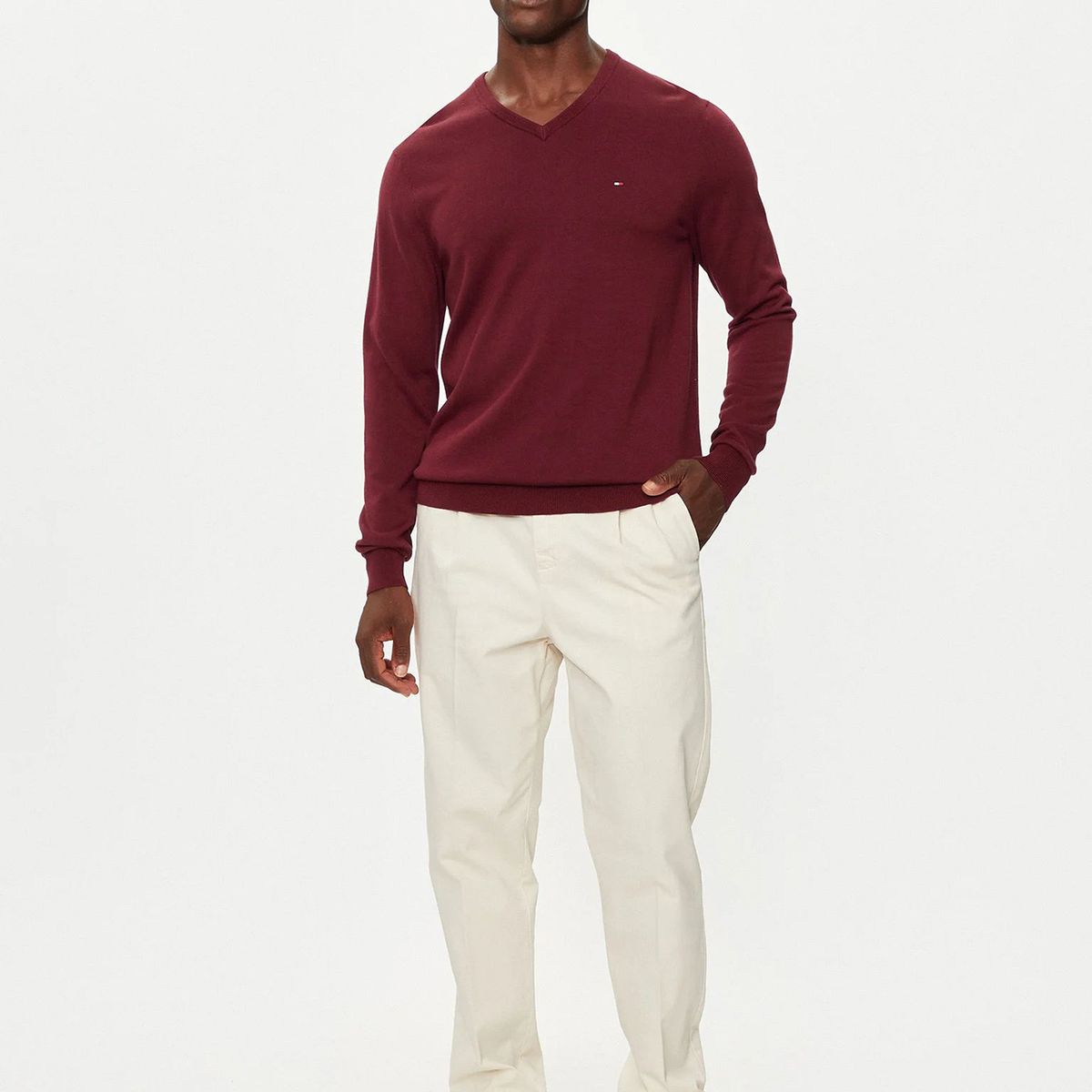 TOMMY HILFIGER - Sweater Básico Signature V-Neck Burdeo Tommy Hilfiger