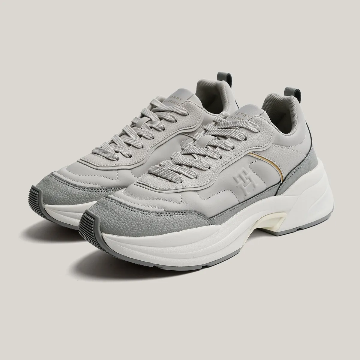 TOMMY HILFIGER - Zapatillas De Cuero Chunky Dressy Gris Tommy Hilfiger