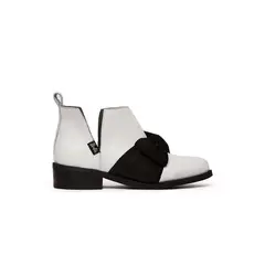 GIANI DAFIRENZE - Botin Barbie De Cuero Mollie Negro Blanco C1