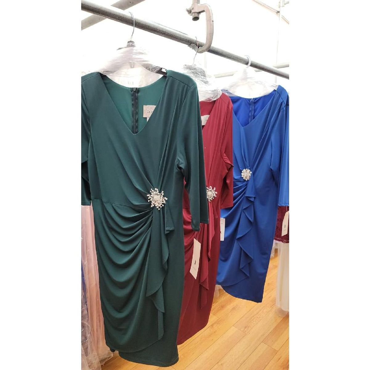 UNIQUE - VESTIDO MEDIO PLUS SIZE M6412 AZUL MARINO - Azul Marino