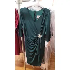 UNIQUE - VESTIDO MEDIO M6412 VERDE ESMERALDA - Esmeralda