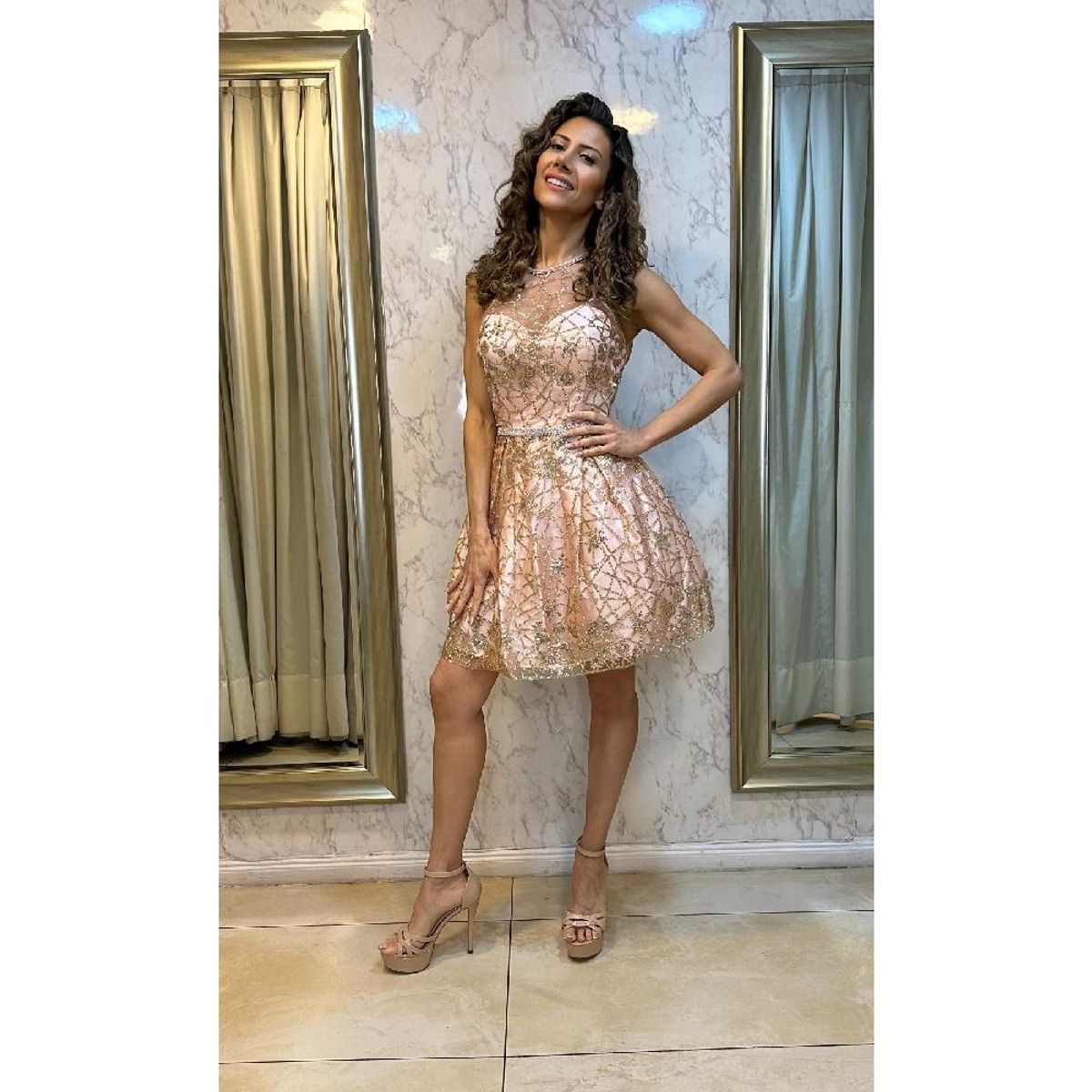 UNIQUE - VESTIDO CORTO C3224 ROSADO - Rosa