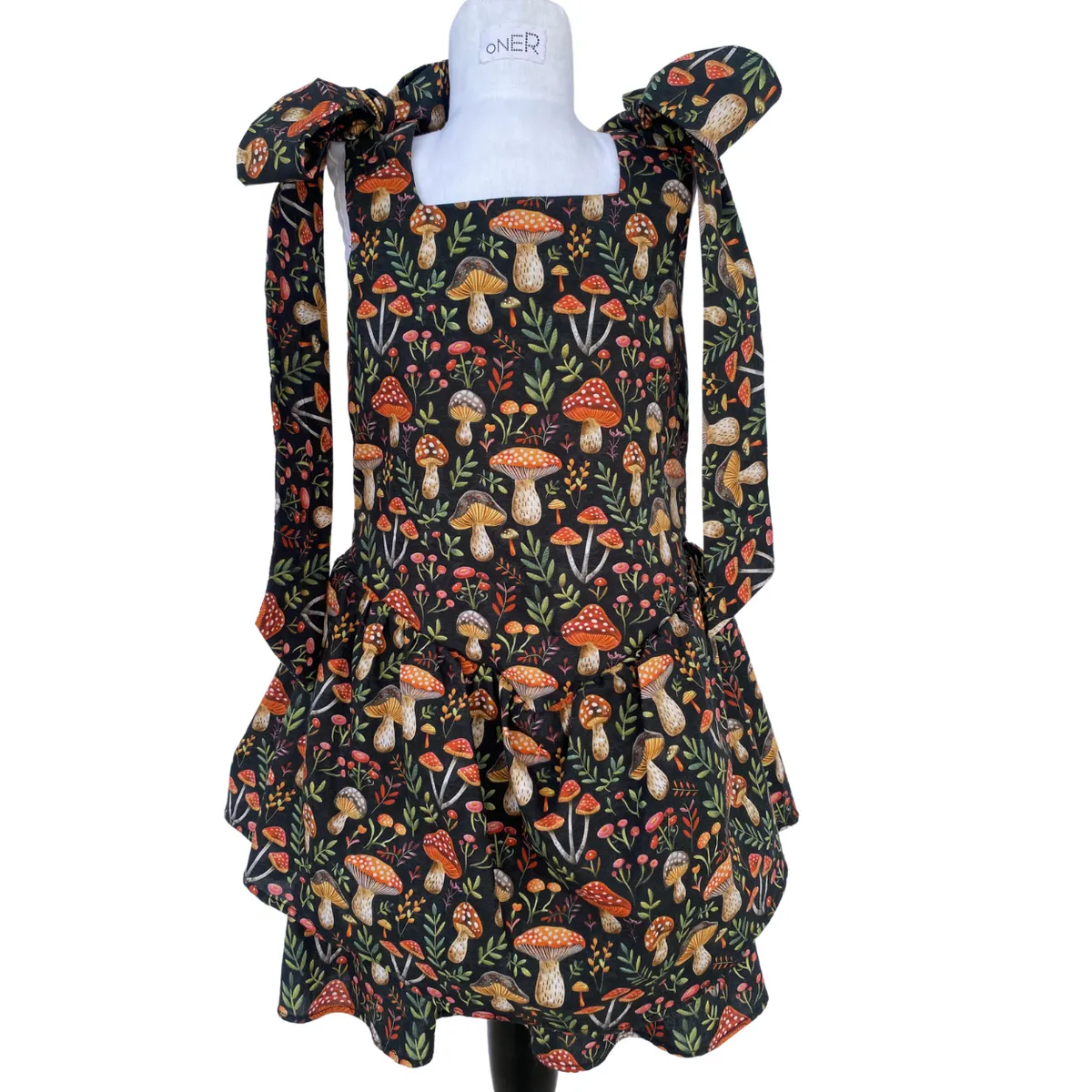 ONER - Vestido Expansible de Hongos con Lacitos en Hombro