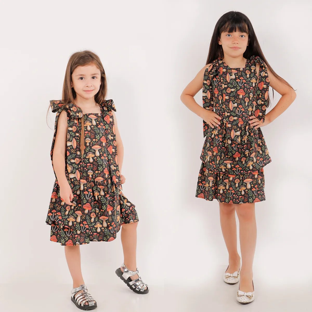 ONER - Vestido Expansible de Hongos con Lacitos en Hombro