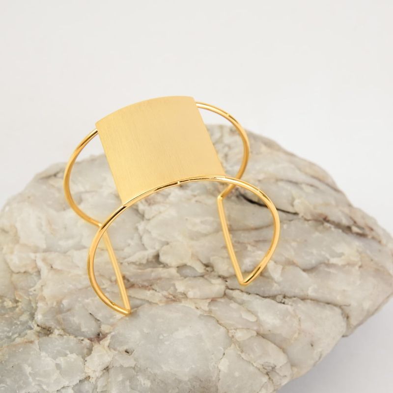 AMPHORA - Pulsera minimal dorado