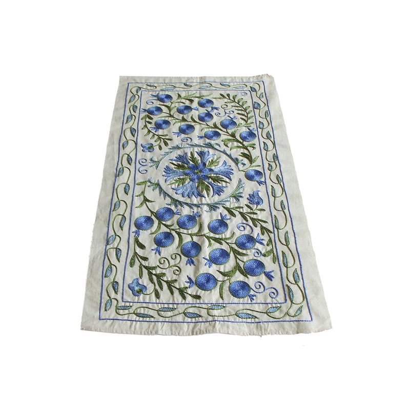 TURKUAZ - Camino De Mesa Bordado a mano Suzani Bujará 90 cms