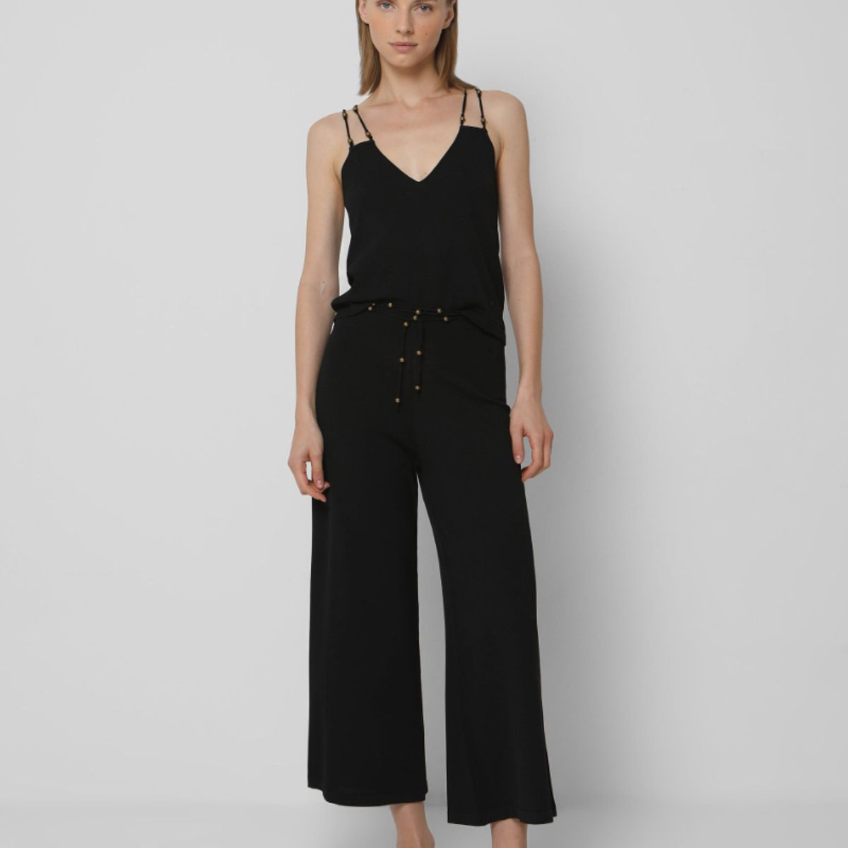 SCALPERS - Pantalón Punto Cordones Abalorios Black