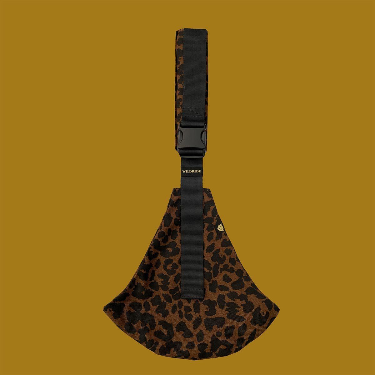 WILDRIDE - Portabebé Wildride Leopard Print Brown