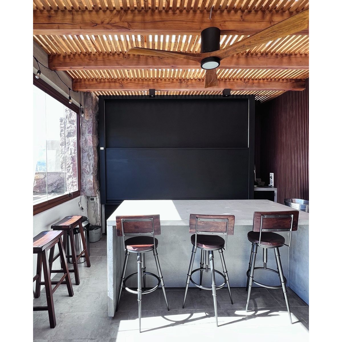 GENERICO - Quincho Puerta Guillotina Cero Humo