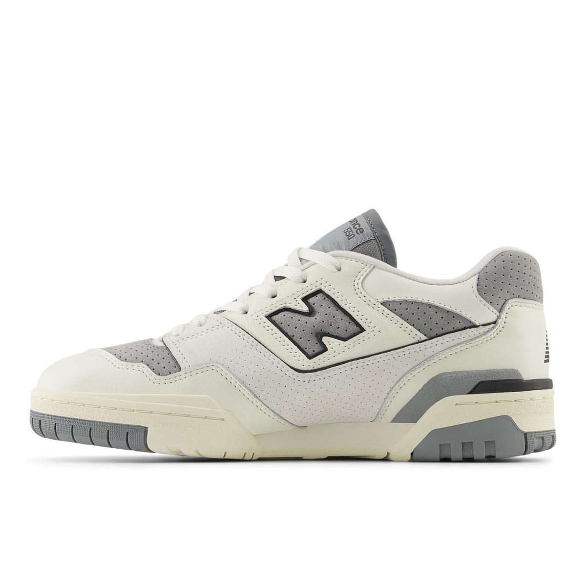 NEW BALANCE - Zapatillas Urbanas Hombre New Balance 550 Blanca/Gris