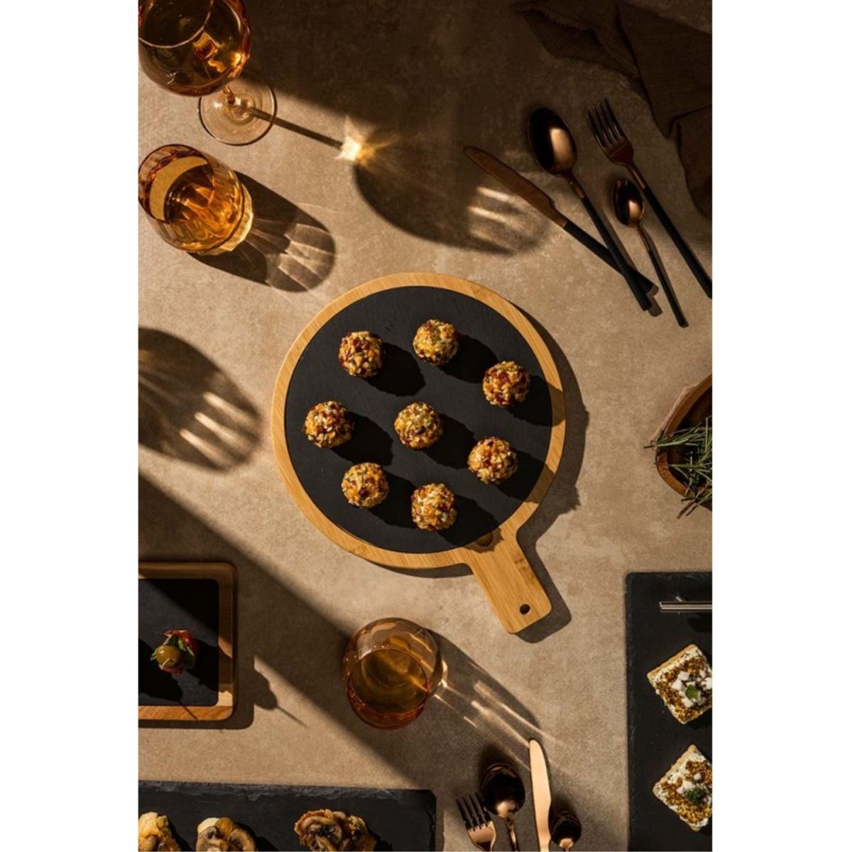 LUGANO - Tabla Redonda Madera con Mango 36x28cm Pizarra Cafe Lugano