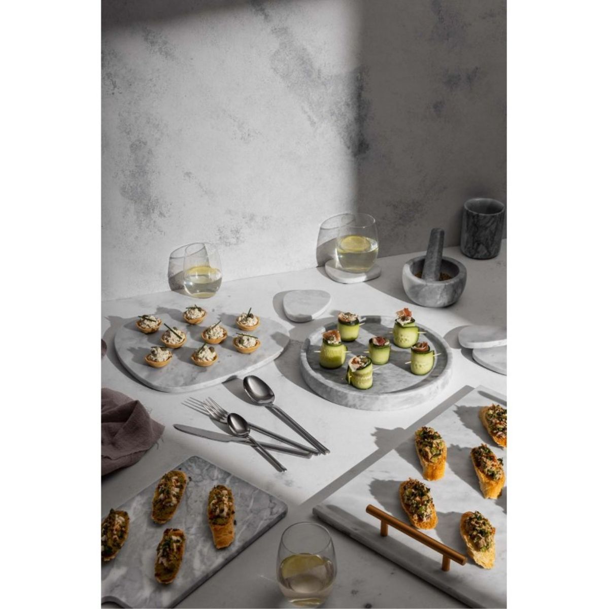 LUGANO - Tabla para Picar Irregular 30x25cm Marmol Blanco Lugano