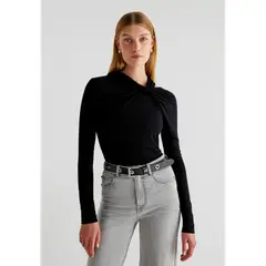 SCALPERS - Top Escote Nudo