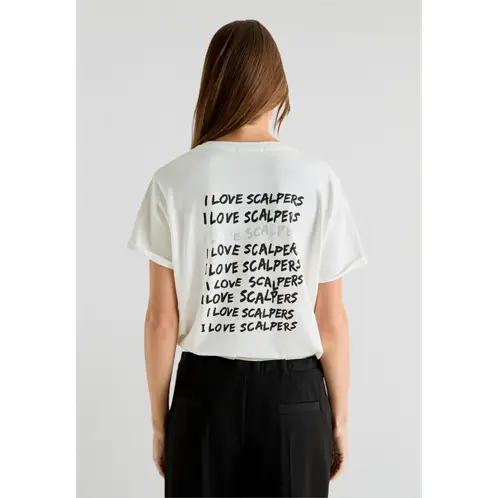 SCALPERS - Polera Texto Trasero