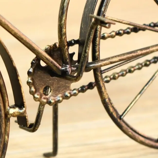 GENERICO - RELOJ VINTAGE SOBRE MESA MODELO BICICLETA  AMARILLO RETRO METAL