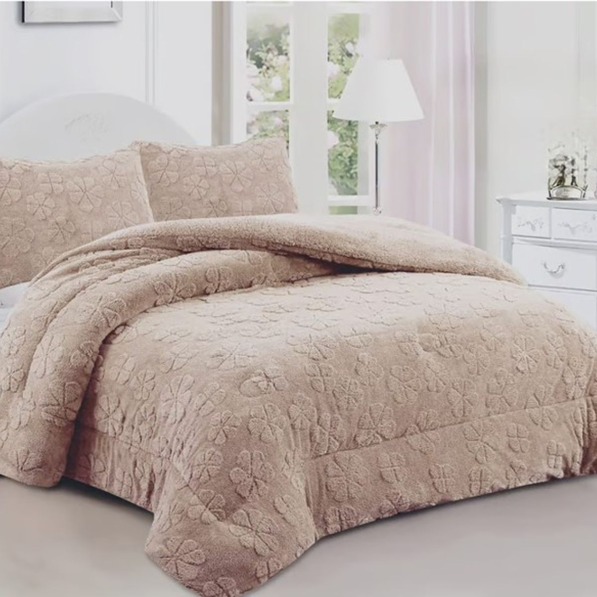 GENERICO - COBERTOR TEXTURIZADO DE FLORES CON CHIPORRO COLOR CAFE 2 PLAZA TF