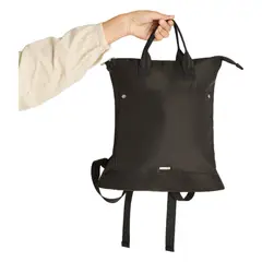 CURVI - Mochila Con Bolsillo Frontal Negro