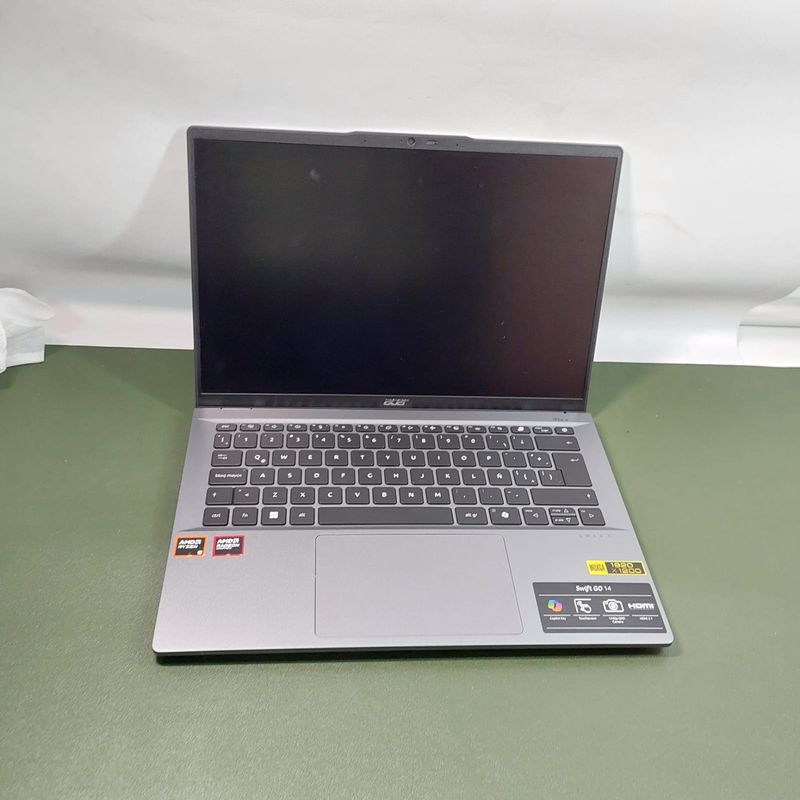 ACER - Acer swift Go 14 Ryzen 9 32 GB 1024 GB