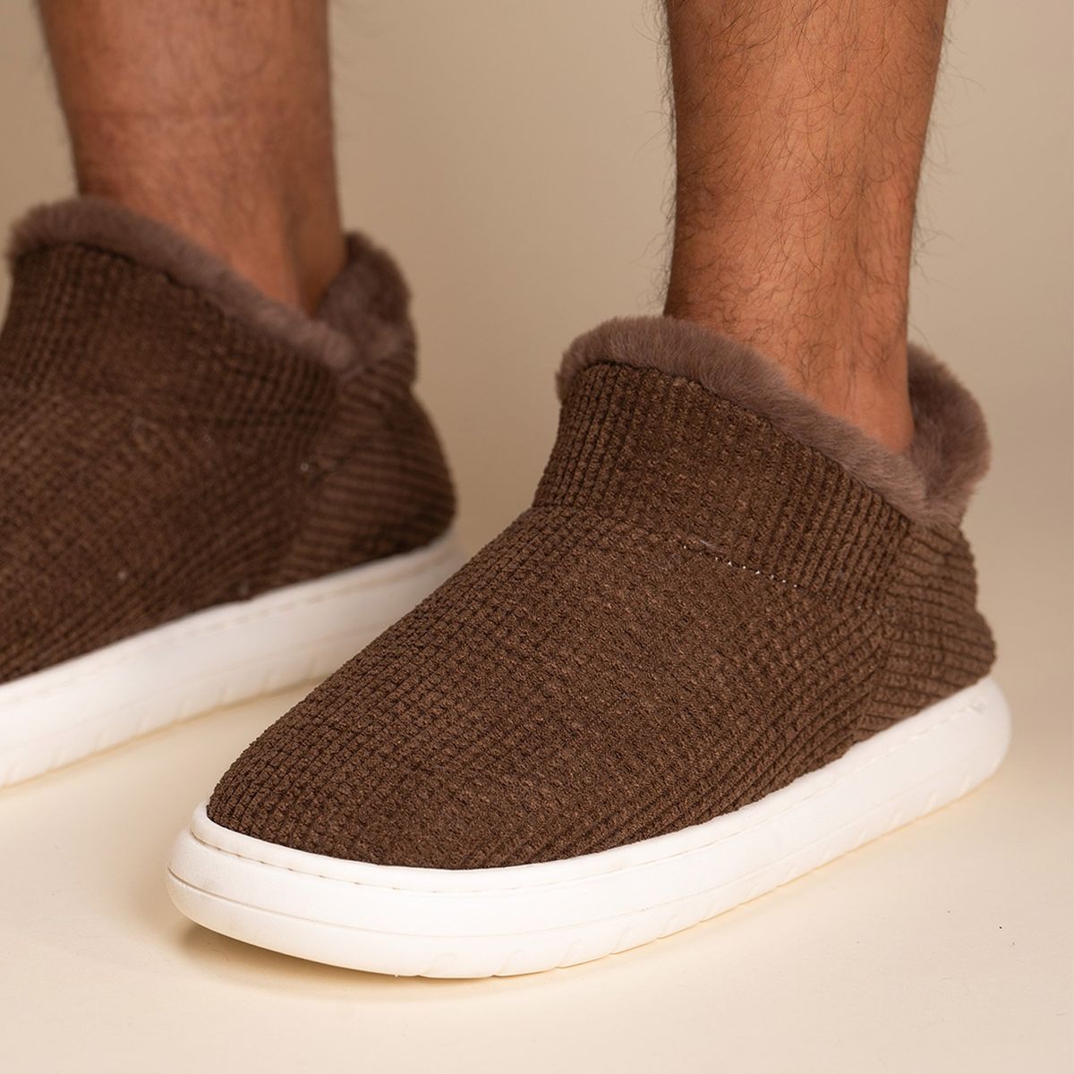 CHINITOWN - Pantufla Hombre Café Borla Chinitown