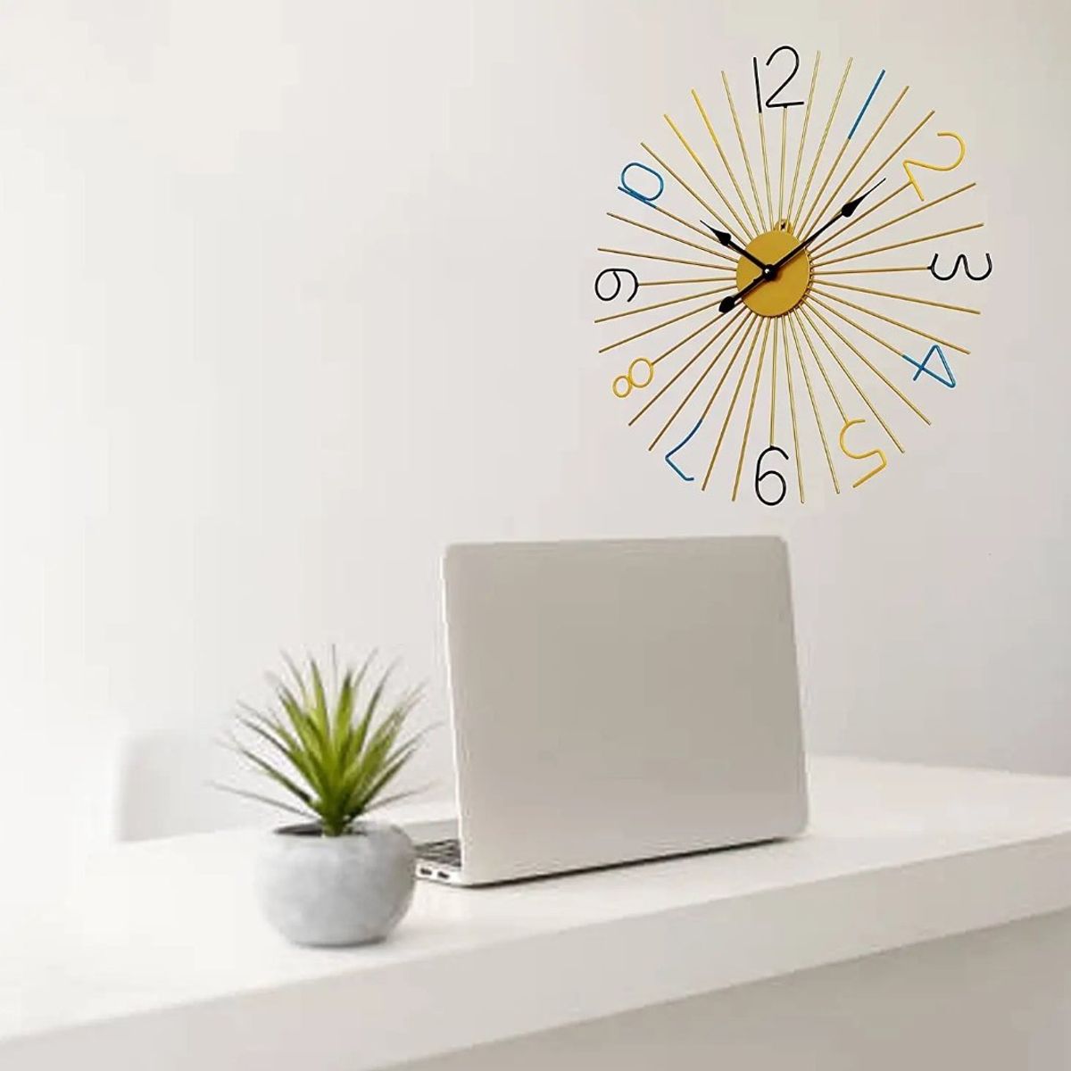 GENERICO - RELOJ PARED DORADO DISEÑO SOL MODERNO