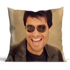 ESTAMPA MANIA - Cojín Decorativo Chayanne D5