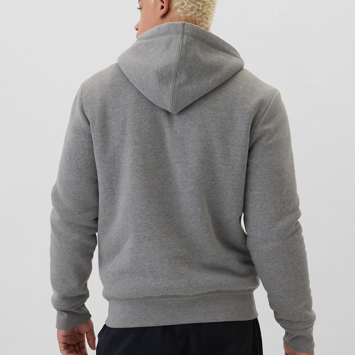 GAP - Polerón Hombre Logo Sherpa Gris