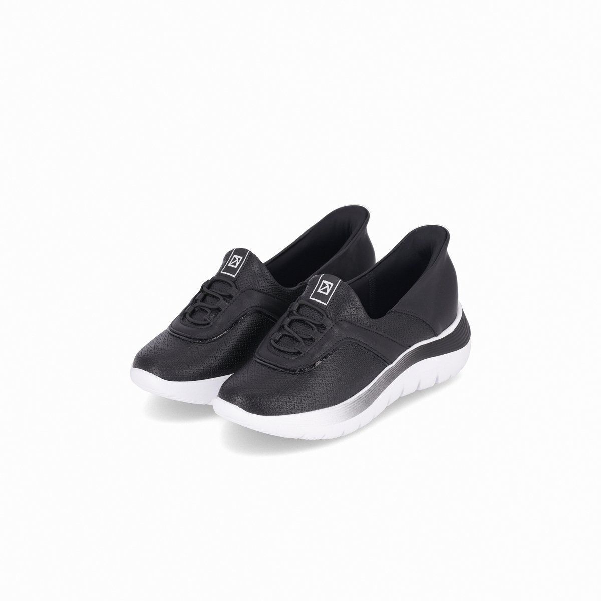PICCADILLY - Zapatilla Urbana Mujer Negro Slip Fit 836 Piccadilly