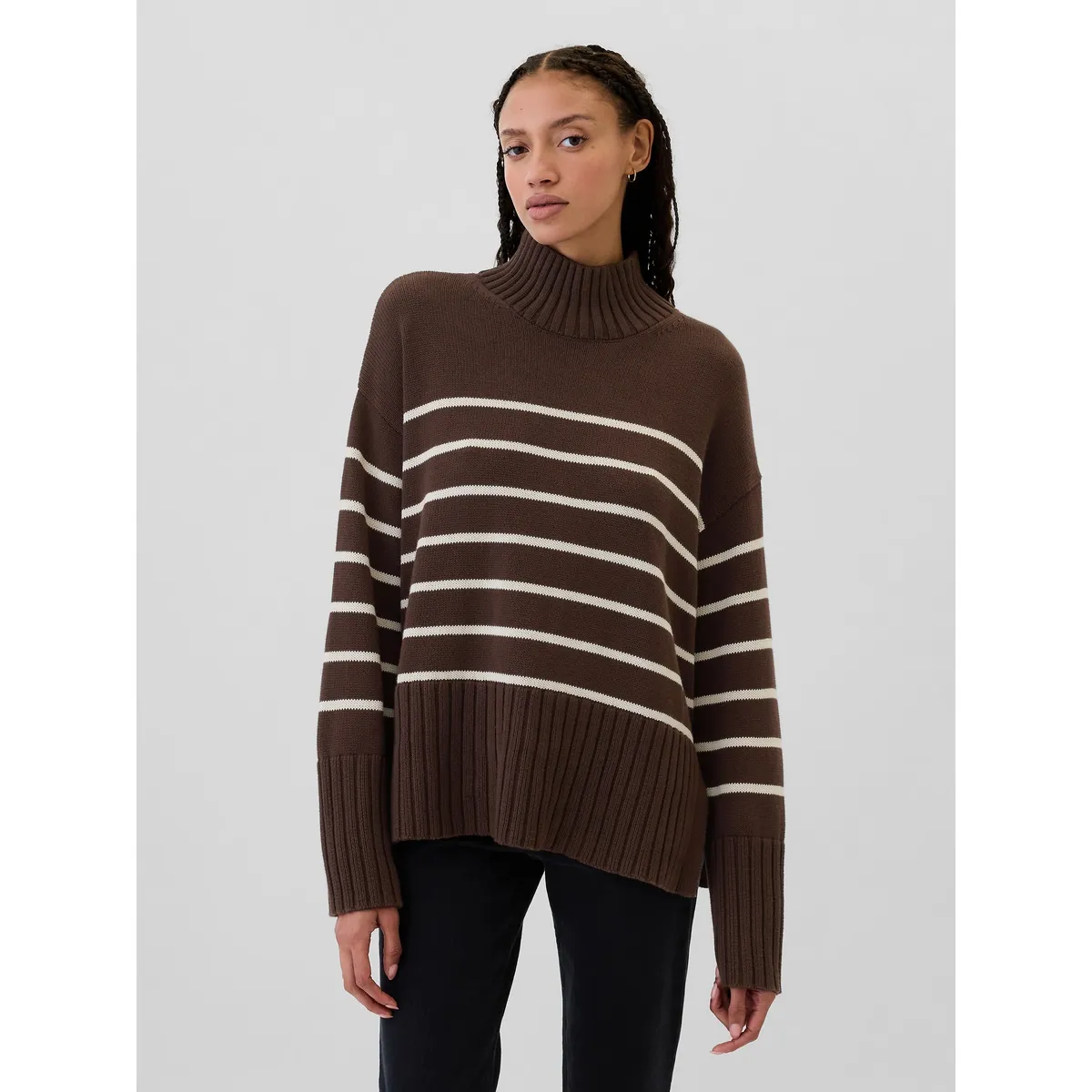 GAP - Sweater Mujer Mockneck Café