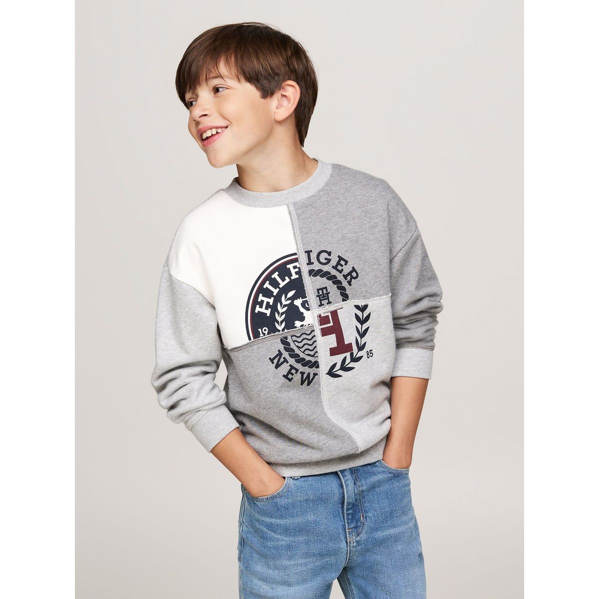 TOMMY HILFIGER - Polerón Con Logo Monotype Printed Gris Tommy Hilfiger