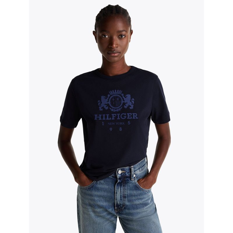 TOMMY HILFIGER - Polera Varsity Crest Logo Azul Tommy Hilfiger