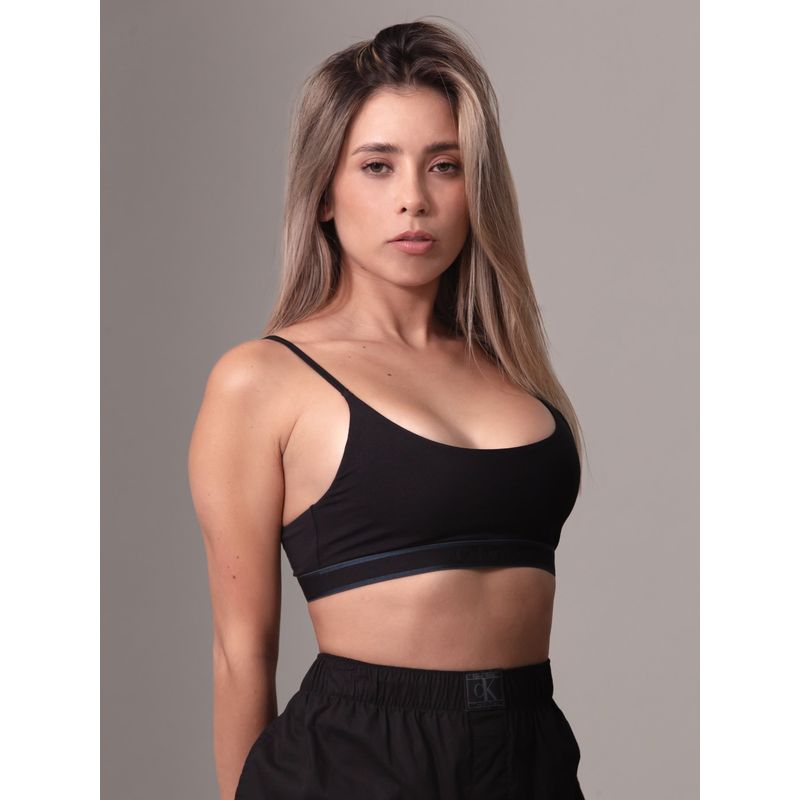 CALVIN KLEIN - Bralette Tonal Logo Negro Calvin Klein
