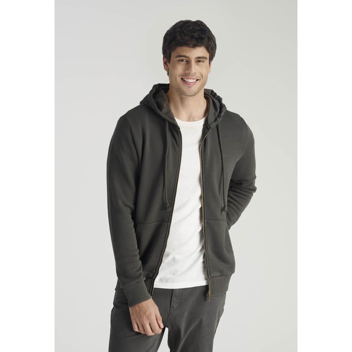 NIMTU - Polerón Cactus Casual Negro Nimtu