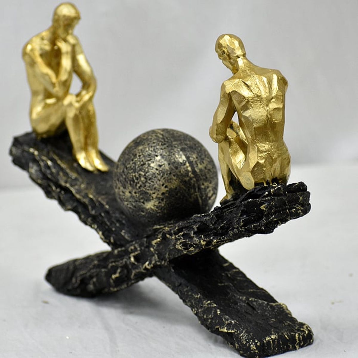 MSA MUEBLES SANTA ANA - Figura Equilibrio Life Collection