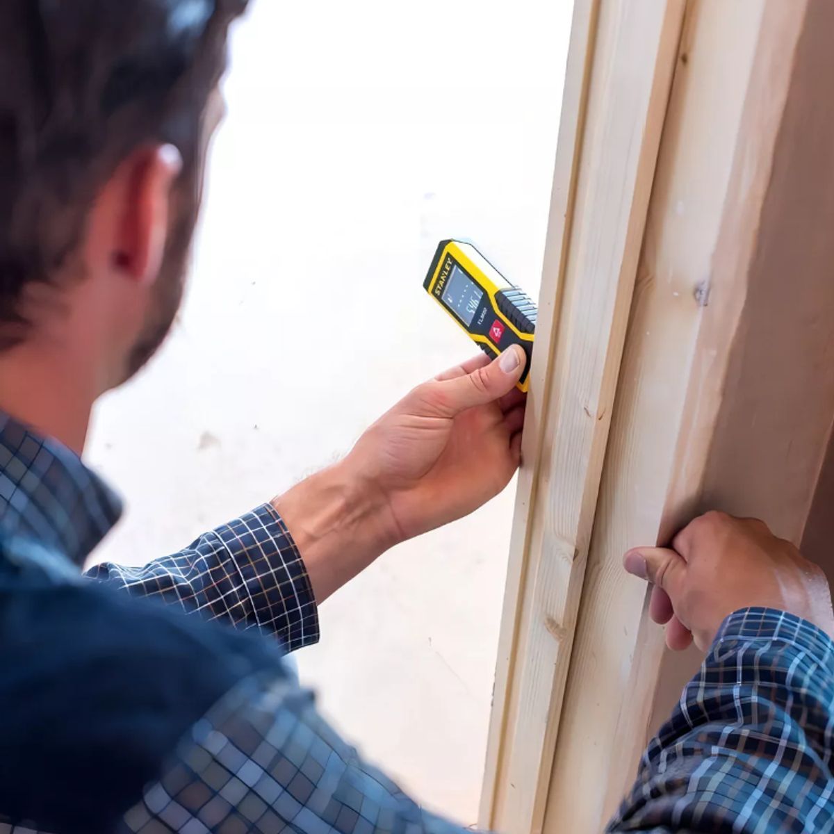 STANLEY - Medidor de distancia láser Stanley modelo Tlm50 de 15 metros