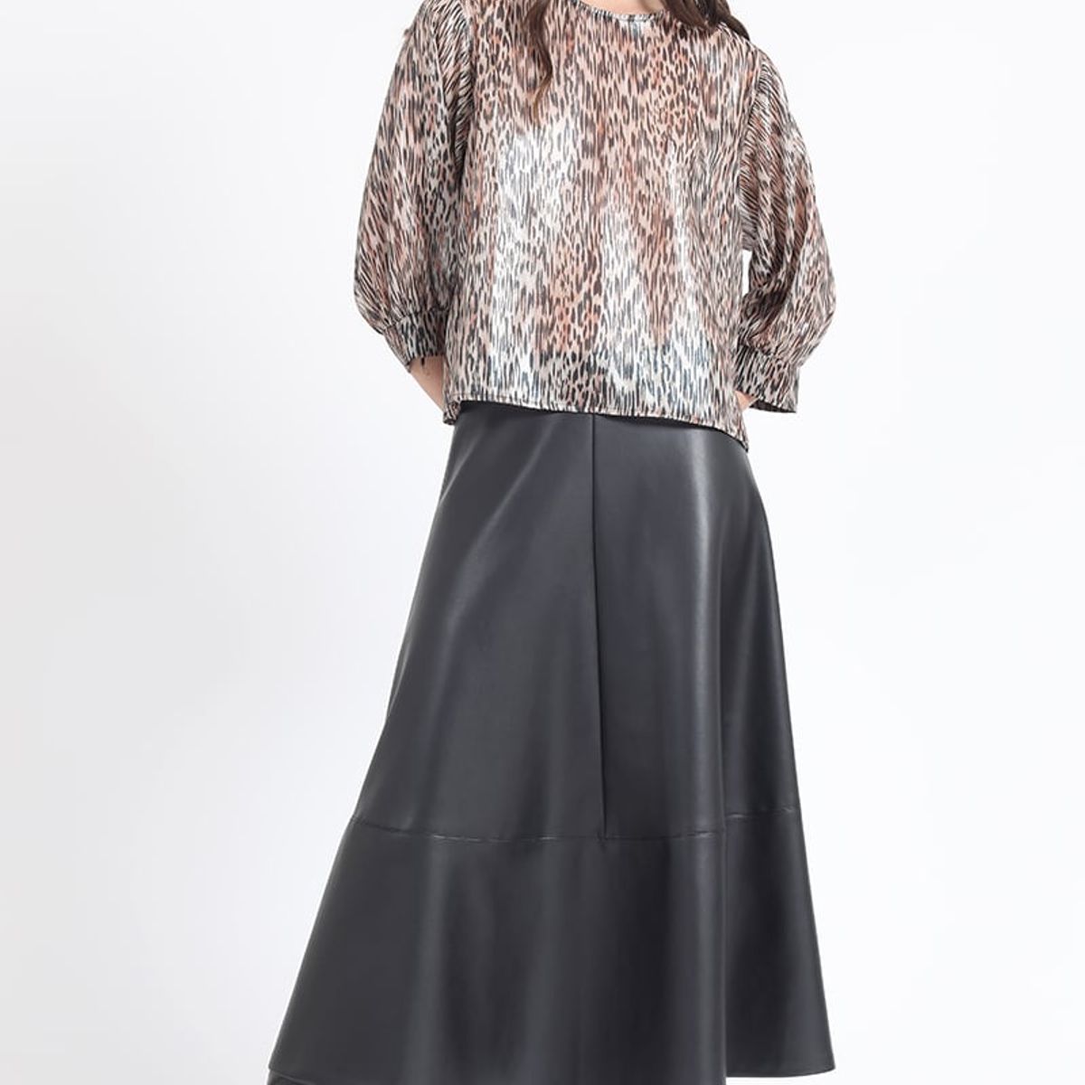 LIOLA - Blusa Gasa Folia Estampado Animal, Café Liola