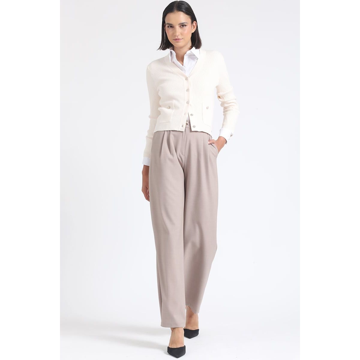 LIOLA - Pantalon Ancho Tiro Alto Con Pinzas, Beige Liola