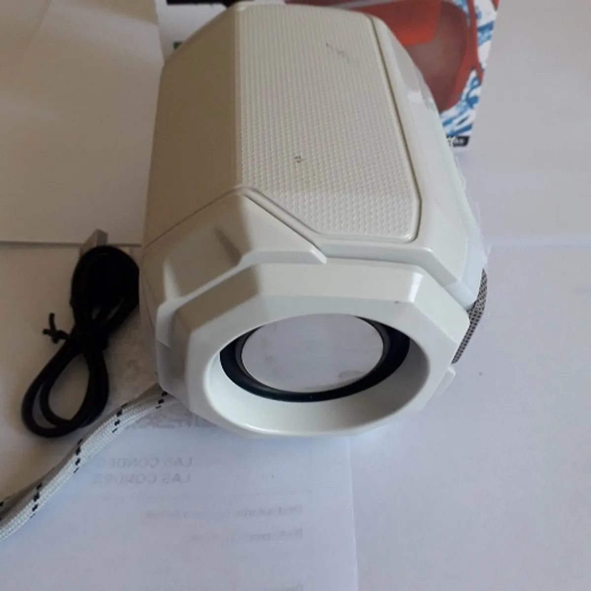 GENERICO - Parlante Bocina Altavoz Bluetooth Radio FM Tarjeta SD