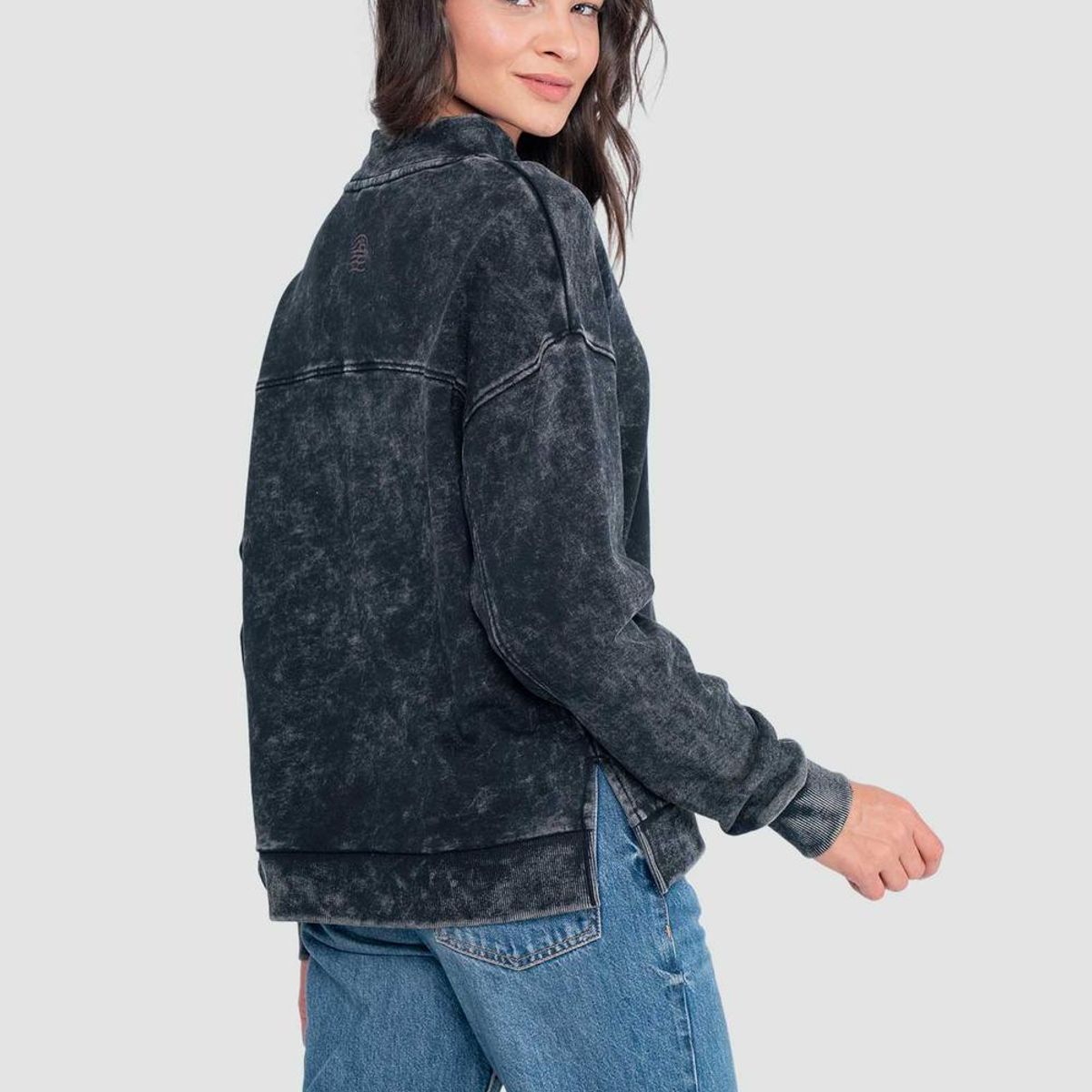 KAYA UNITE - Polerón Mock Neck Mujer - Negro