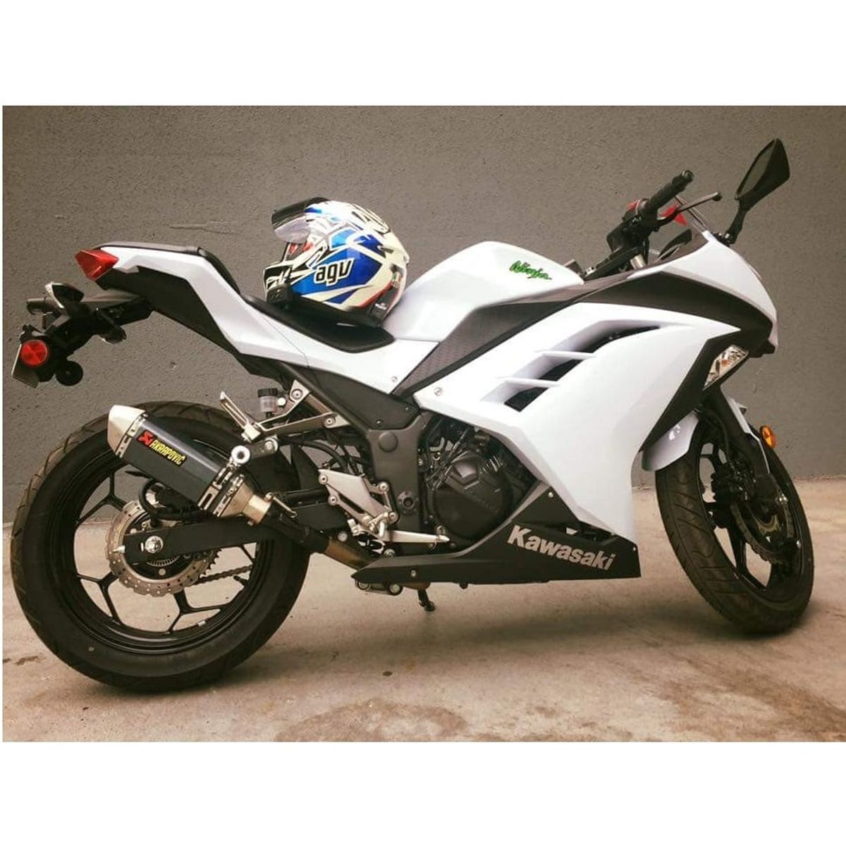 GENERICO - Escape para motos Akrapovic AAA