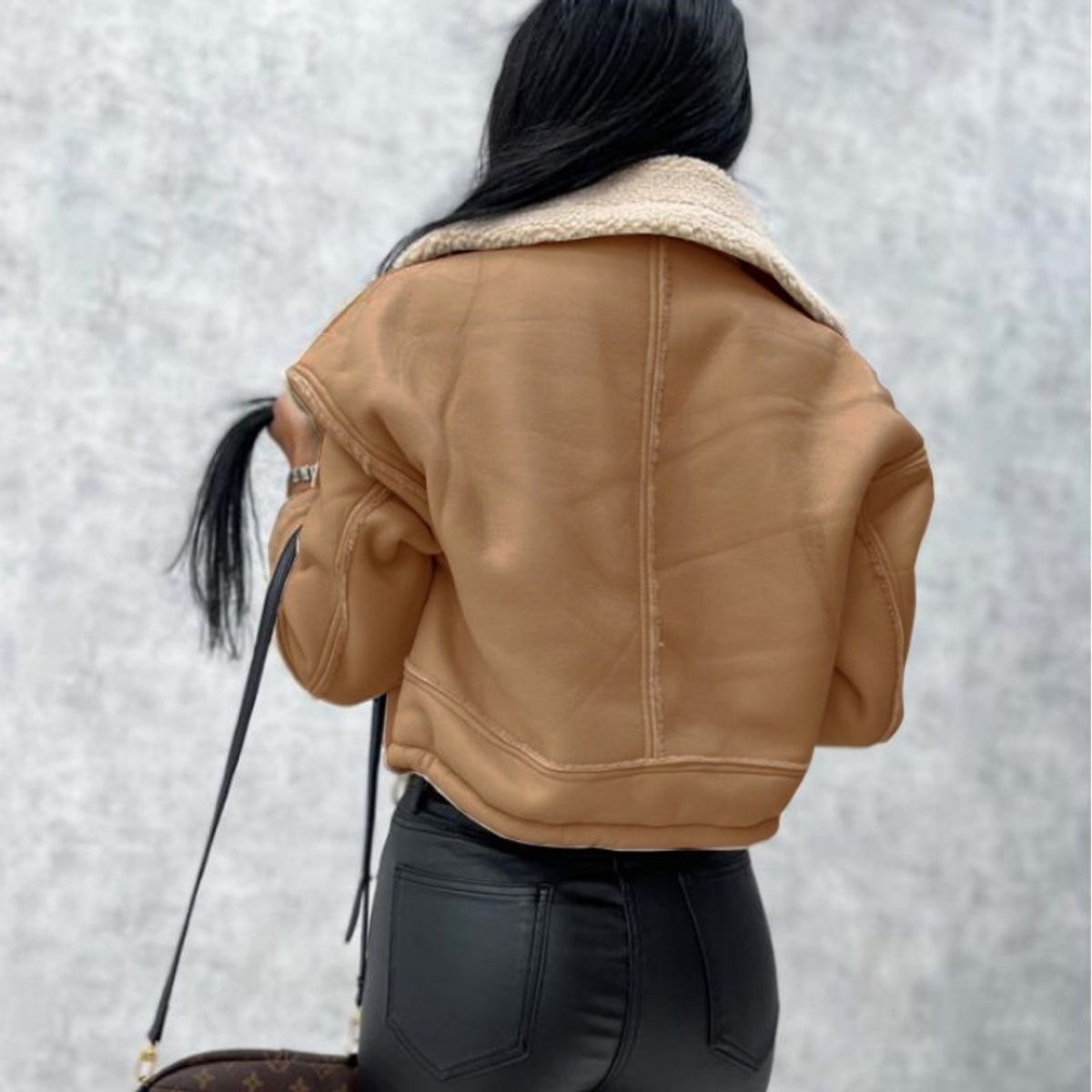 GIOIO - Chaqueta Mujer Peluche Corta Cremallera Motera Casual Invierno