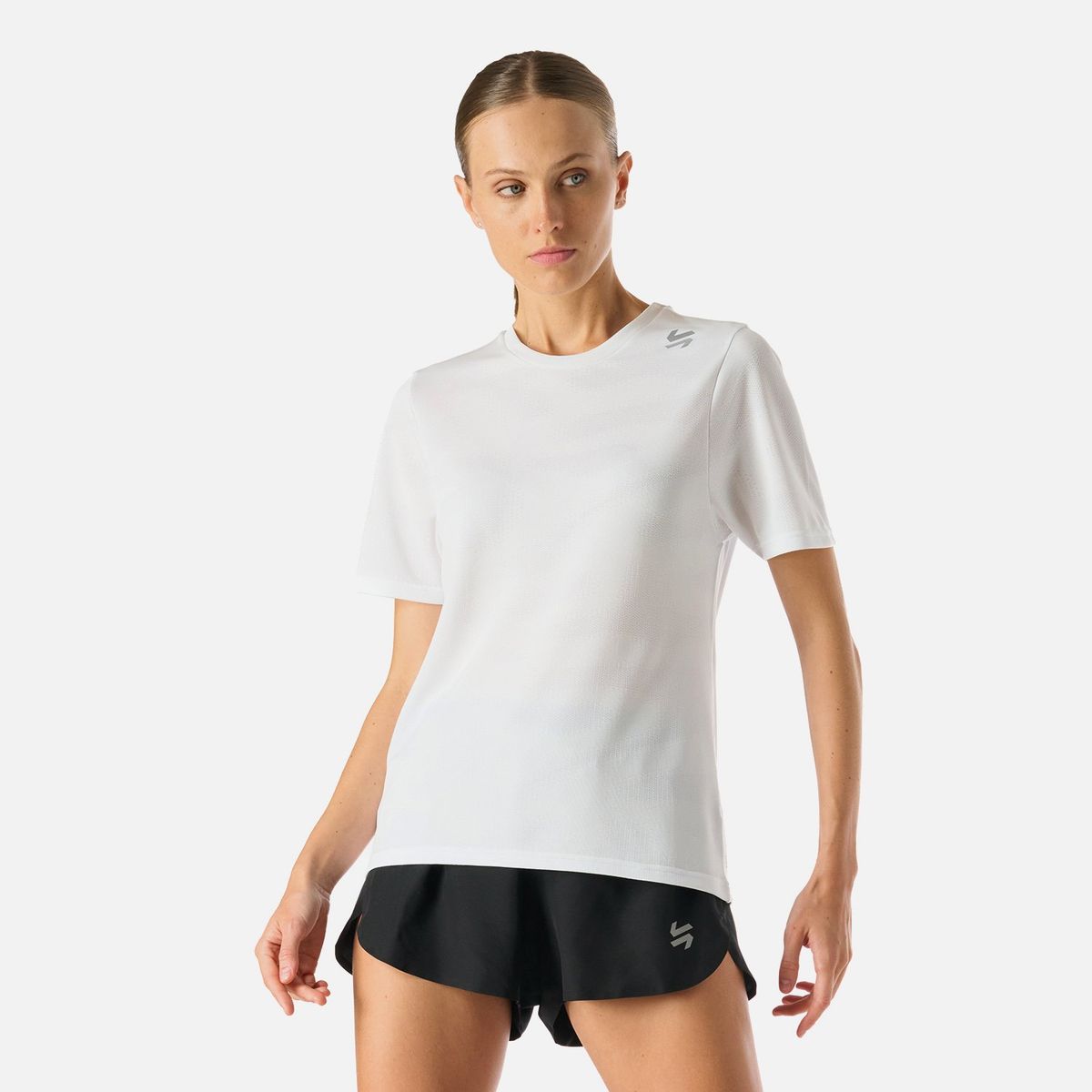 VULCANO - Polera Mujer Built To Move Pro T-Shirt Blanco Vulcano