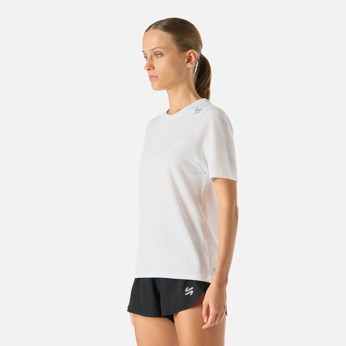 VULCANO - Polera Mujer Built To Move Pro T-Shirt Blanco Vulcano
