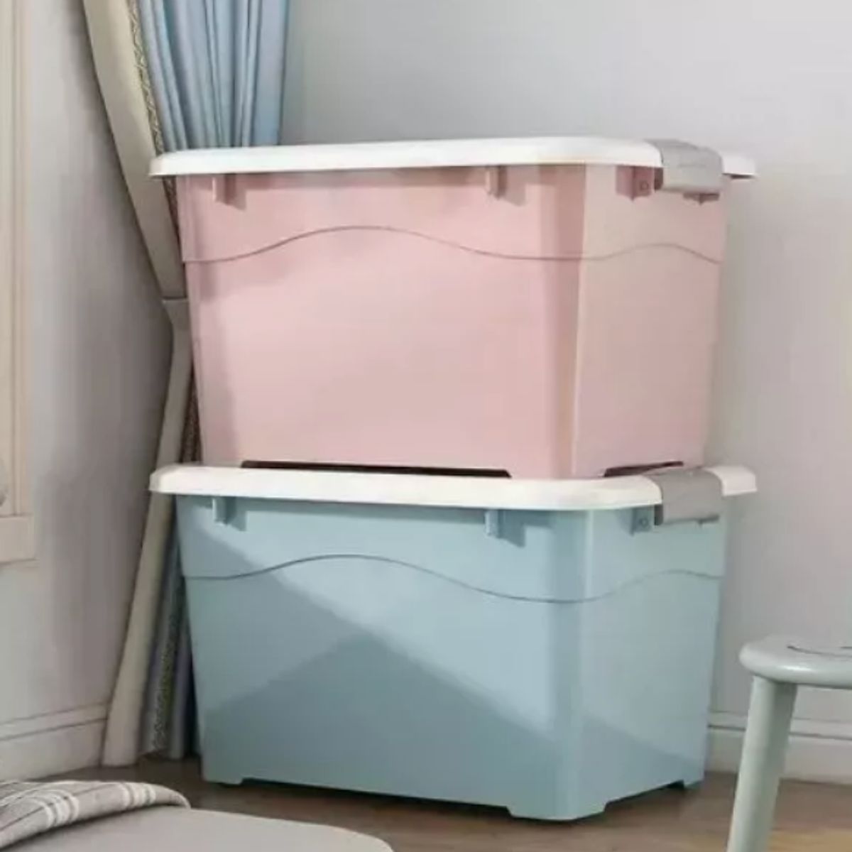 GENERICO - Caja Plástica Organizadora 38 Litros Con Ruedas Y Tapa